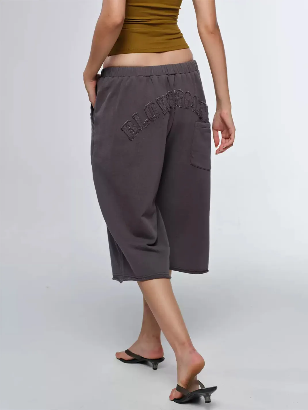 BUM STUDIO | Loose Cropped Wide Leg Sweatpants