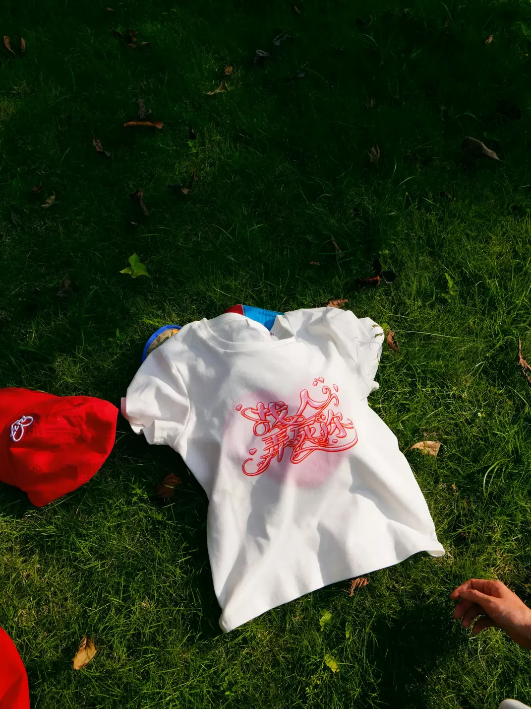 Hot Nipples Club | Women's Printed T-Shirt