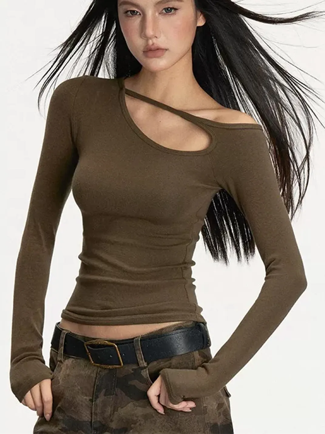 Anna aneae | Asymmetric Cutout Long Sleeve Top