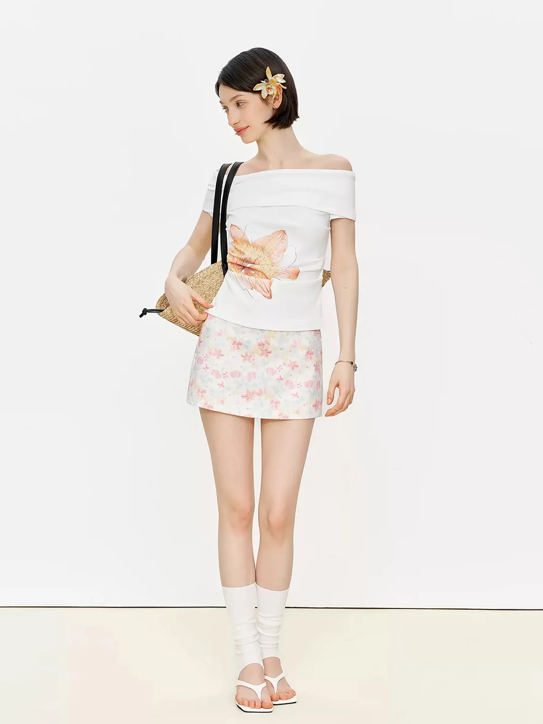 Ayo | White Floral Off-Shoulder Ruched Waist T-Shirt