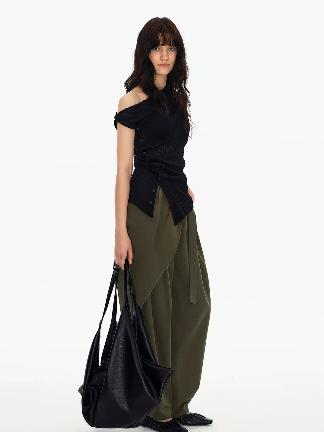 Ayo | Asymmetric One-Shoulder Button Knit Top