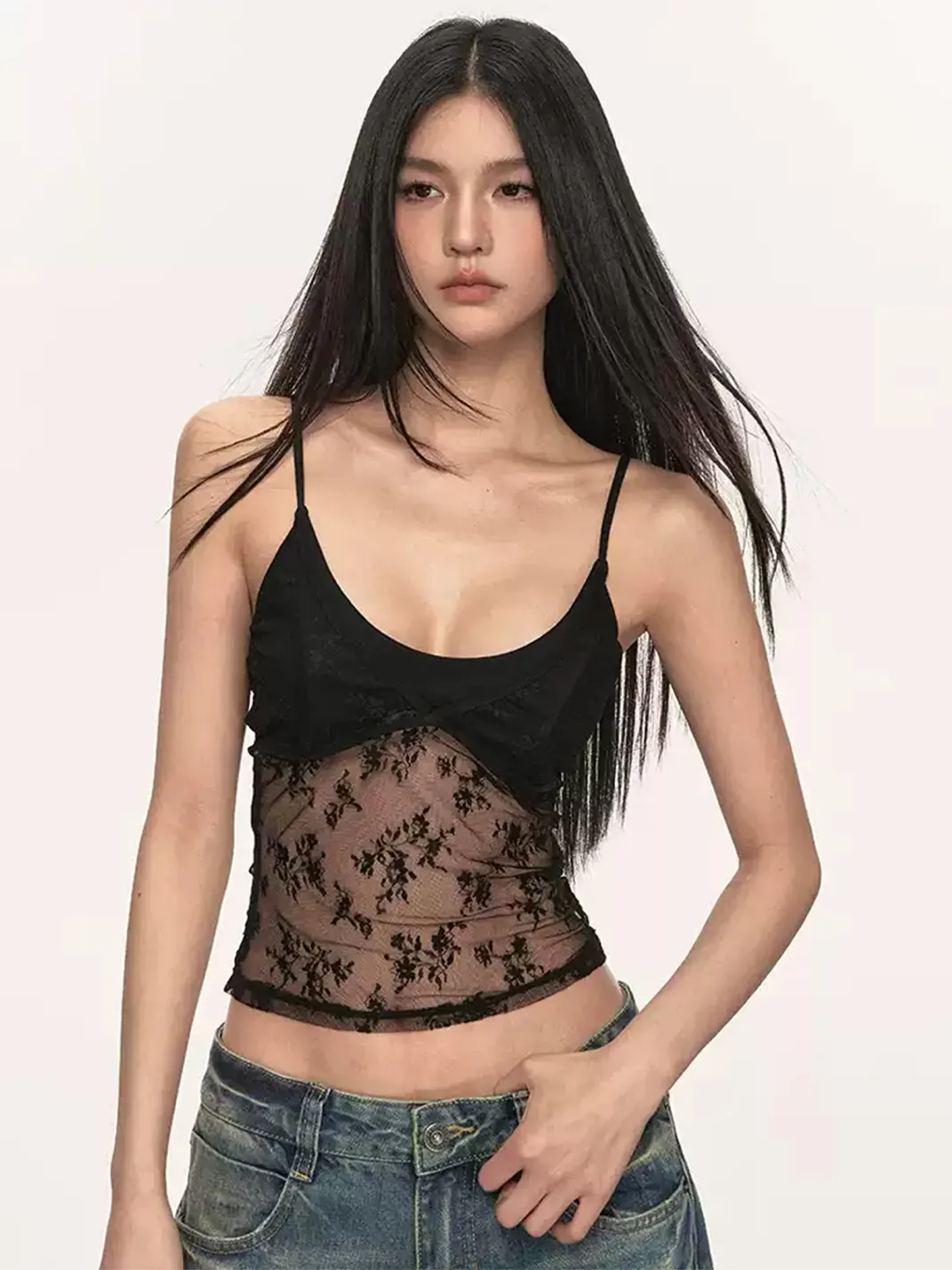 Anna aneae | Cropped Floral Lace Camisole