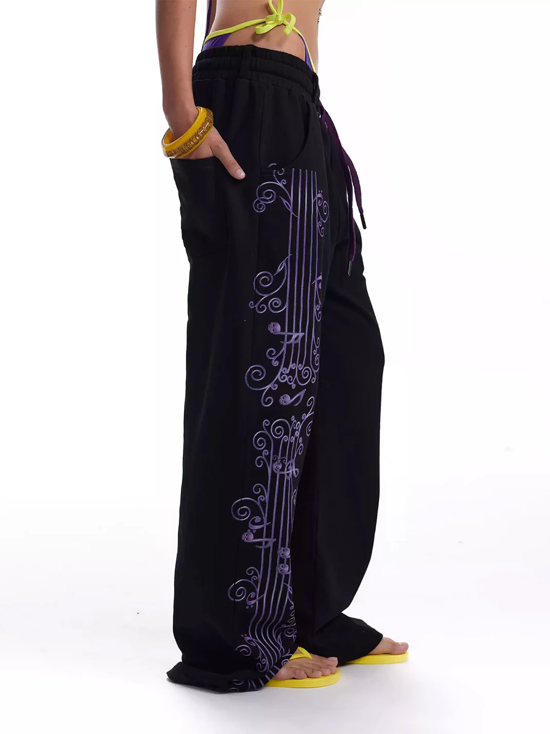 no E mosen | Musical Vine Print Straight Leg Sweatpants