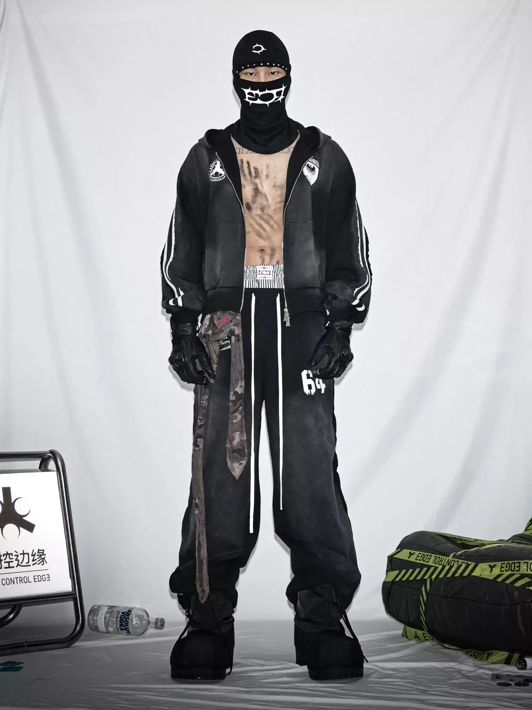 LoseControlEdge | Washed Vintage Printed Striped Sweatshirt & Sweatpants Set