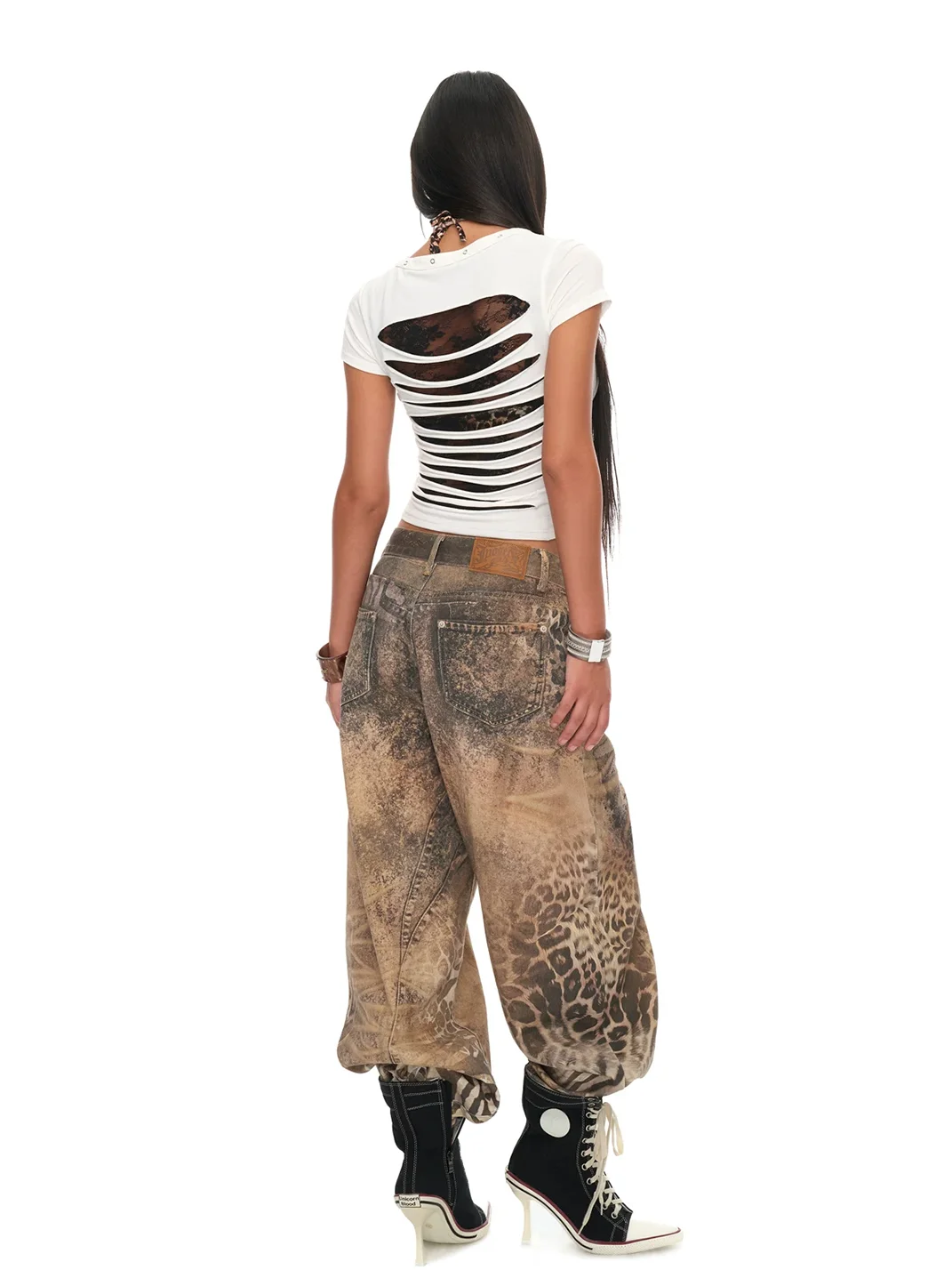JYOSEI | Fitted Lace Cutout Graphic V-Neck T-Shirt