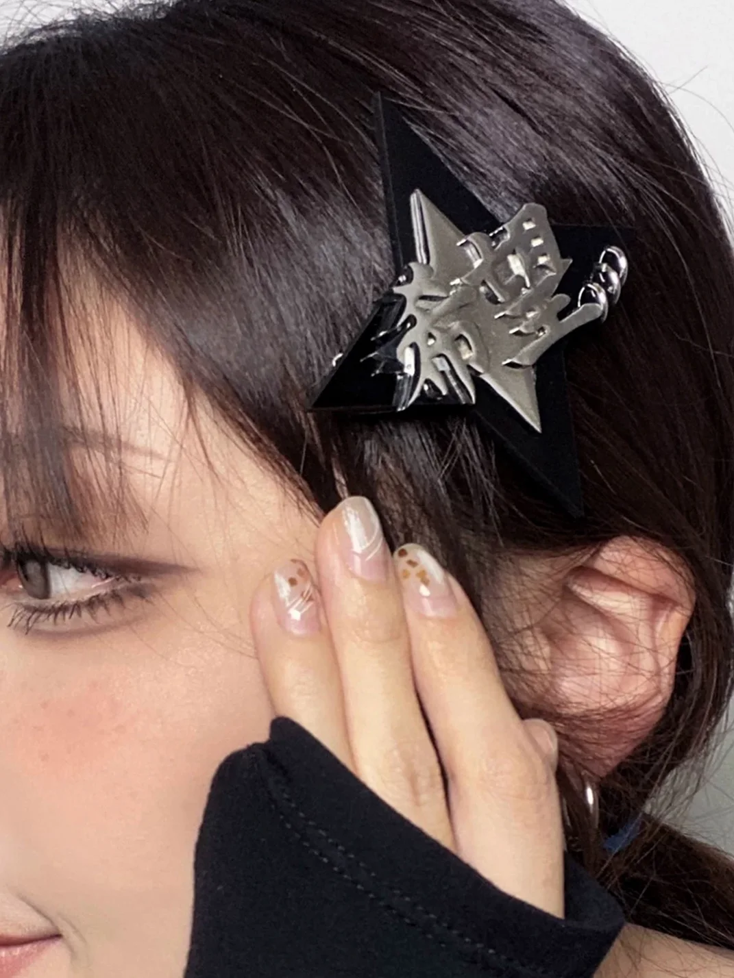 EOHSTUDIO | Y2K Titanium Steel Heart Cross Star Hair Clips