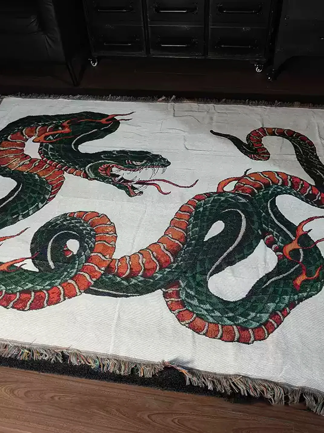 HXT | Green Snake Chinese Style Woven Throw Blanket