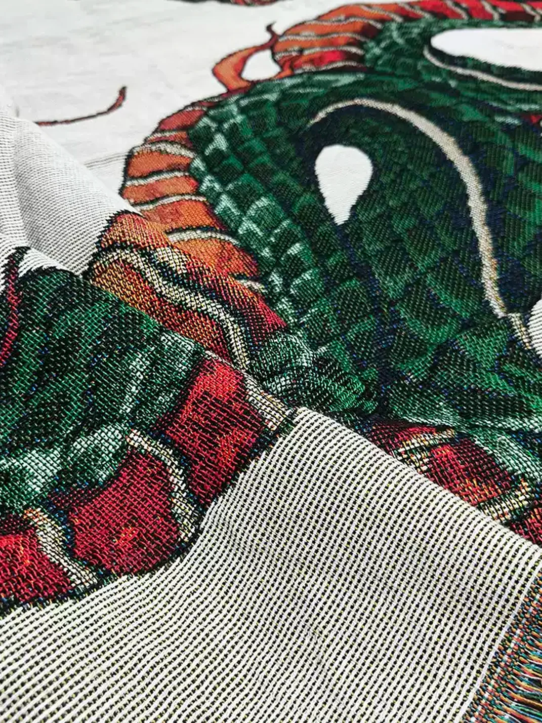 HXT | Green Snake Chinese Style Woven Throw Blanket