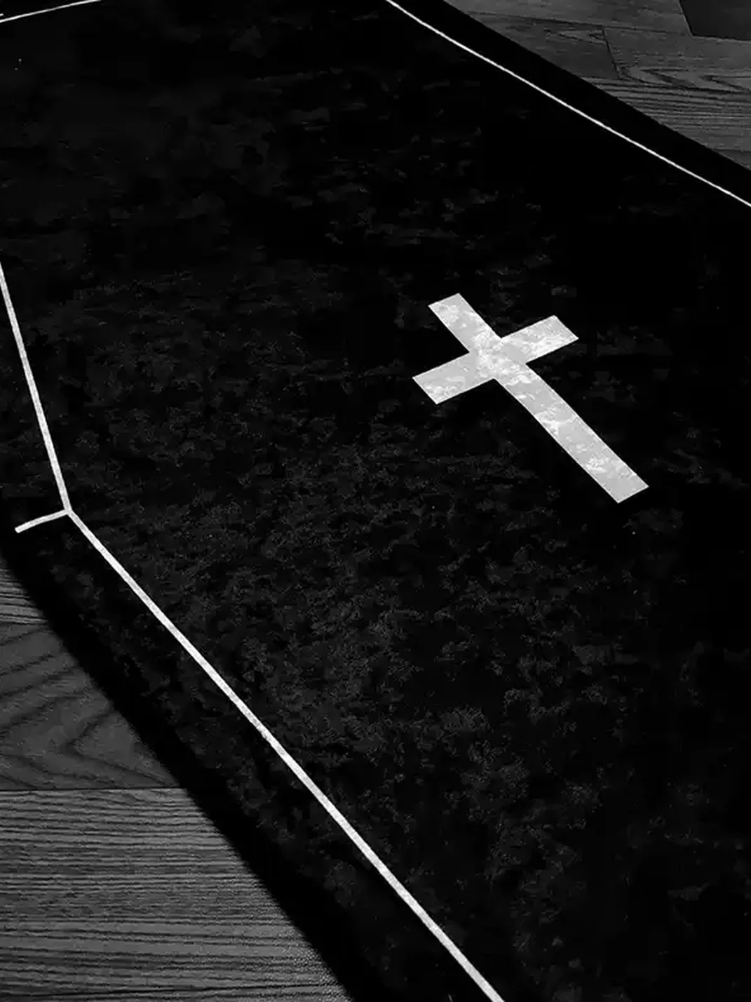 HXT | Gothic Coffin Cross Floor Mat