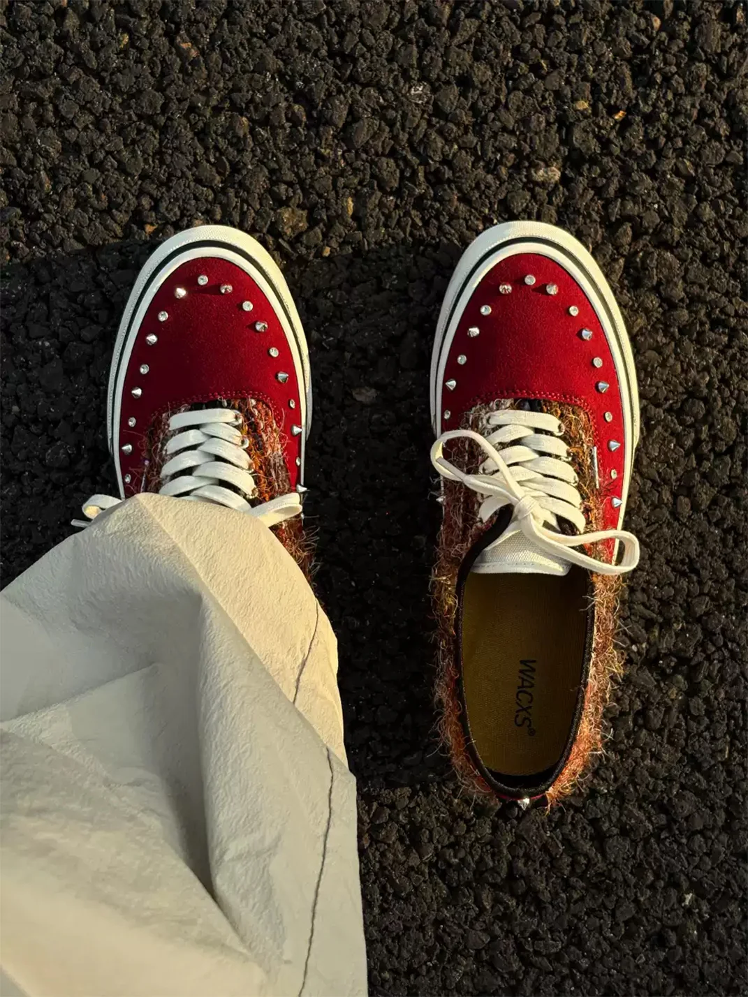 ZDZZFT | Studded Rhinestone Reddish Brown Casual Sneakers