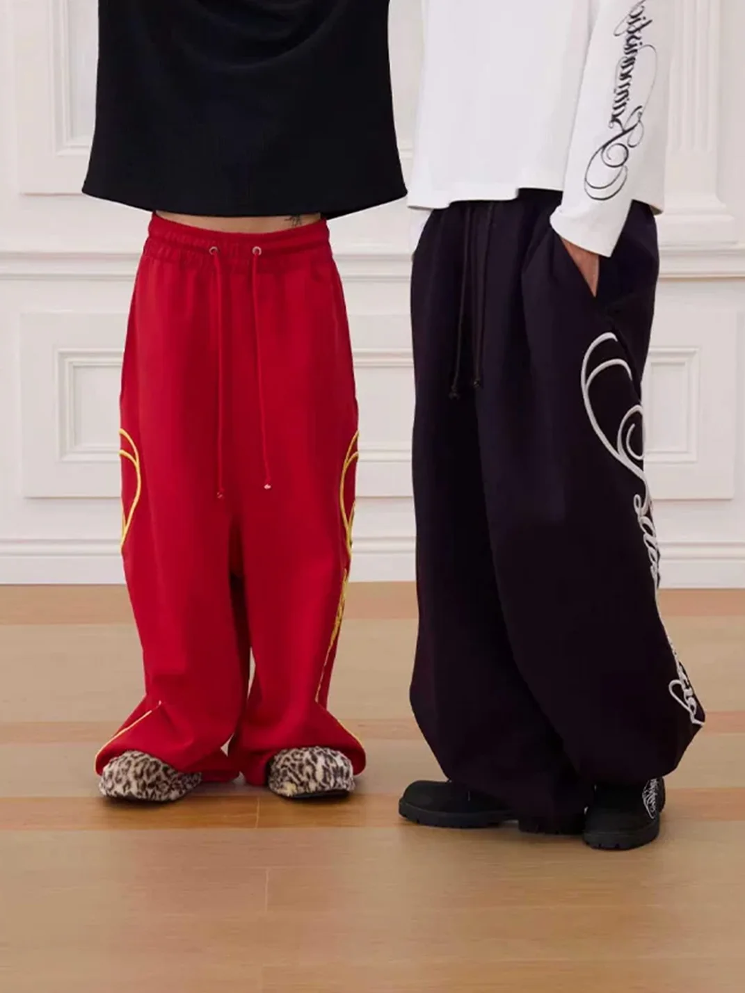 KARMANISTIC | Vintage Embroidered Straight-Leg Sweatpants