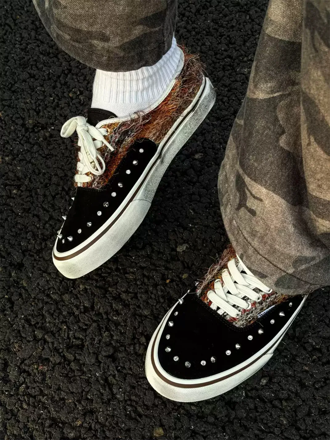 ZDZZFT | Studded Rhinestone Mohair Punk Distressed Low-Top Sneakers