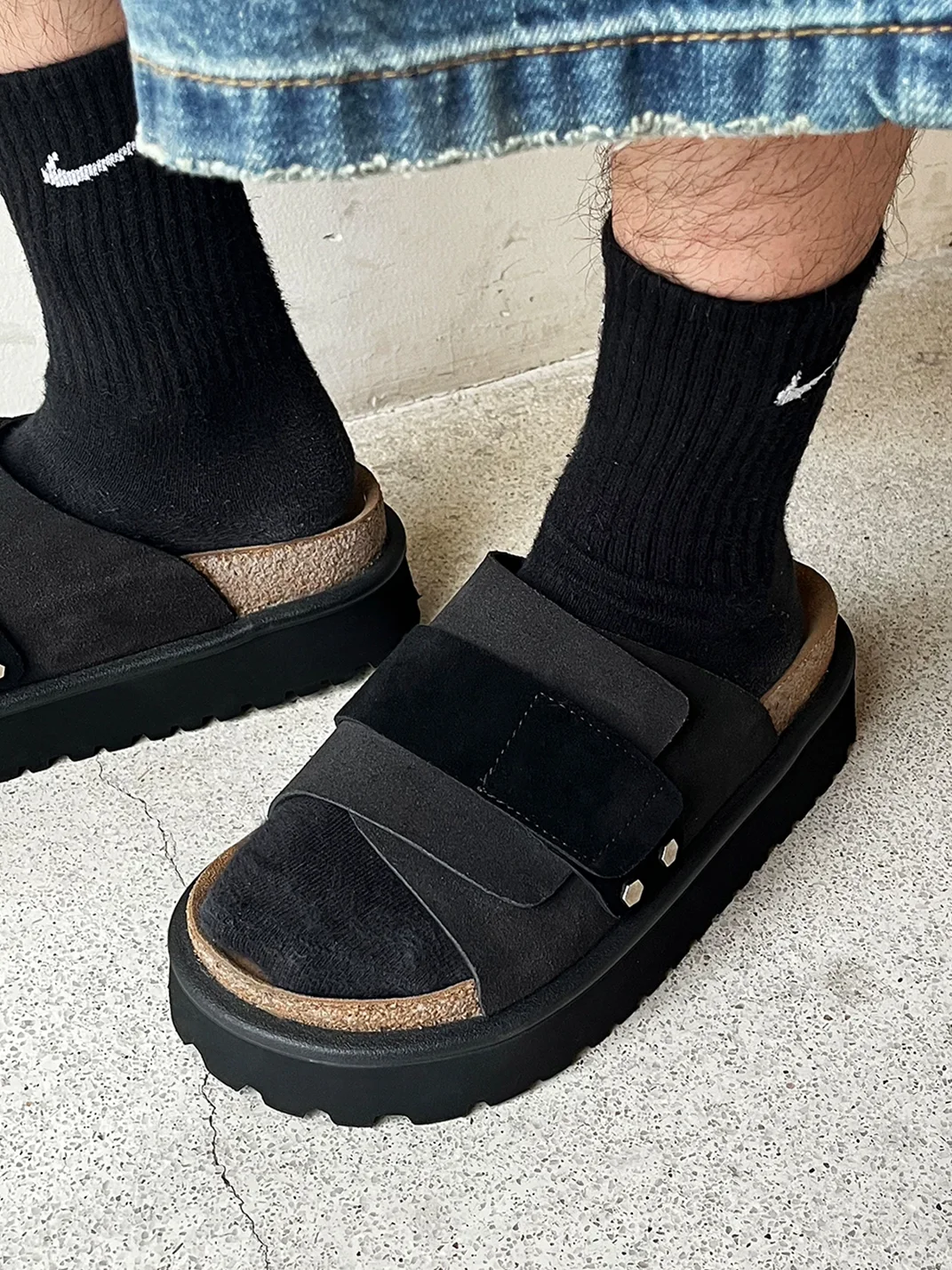 HANQIAORIJI | Studded Platform Leather Slides