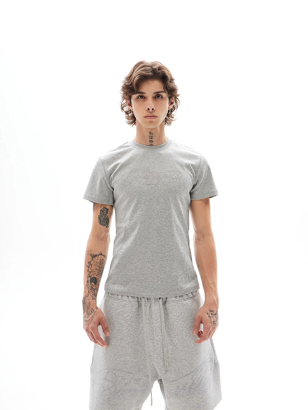 KARMANISTIC | Rhinestone Logo Slim Fit T-Shirt