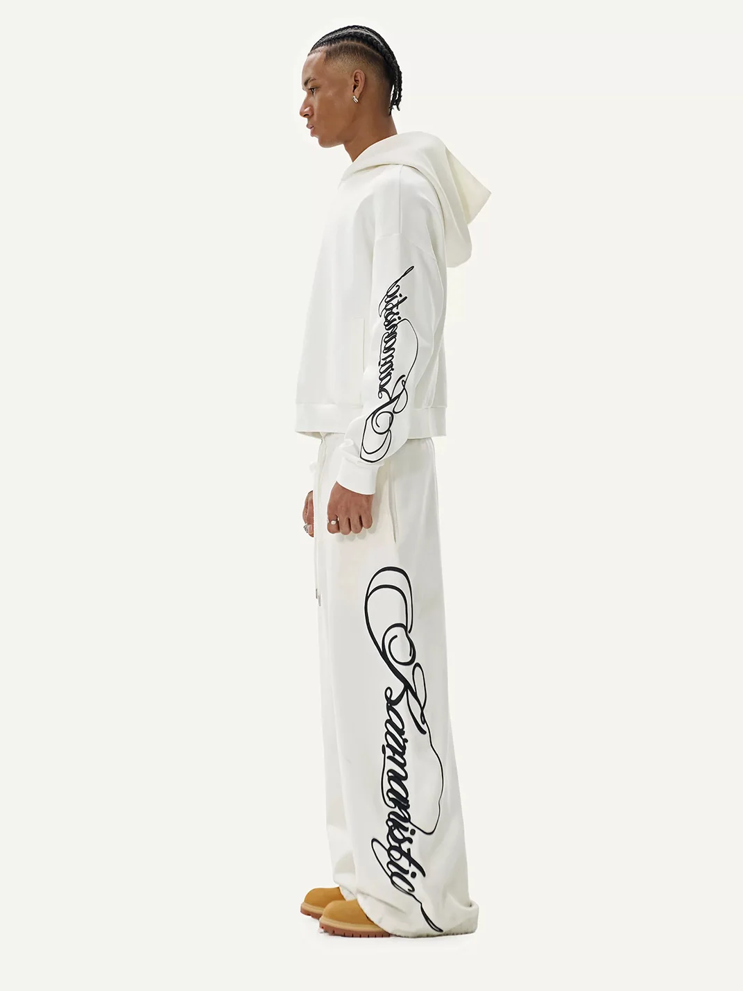 KARMANISTIC | Retro Embroidered Hooded Long-Sleeve Sweatshirt