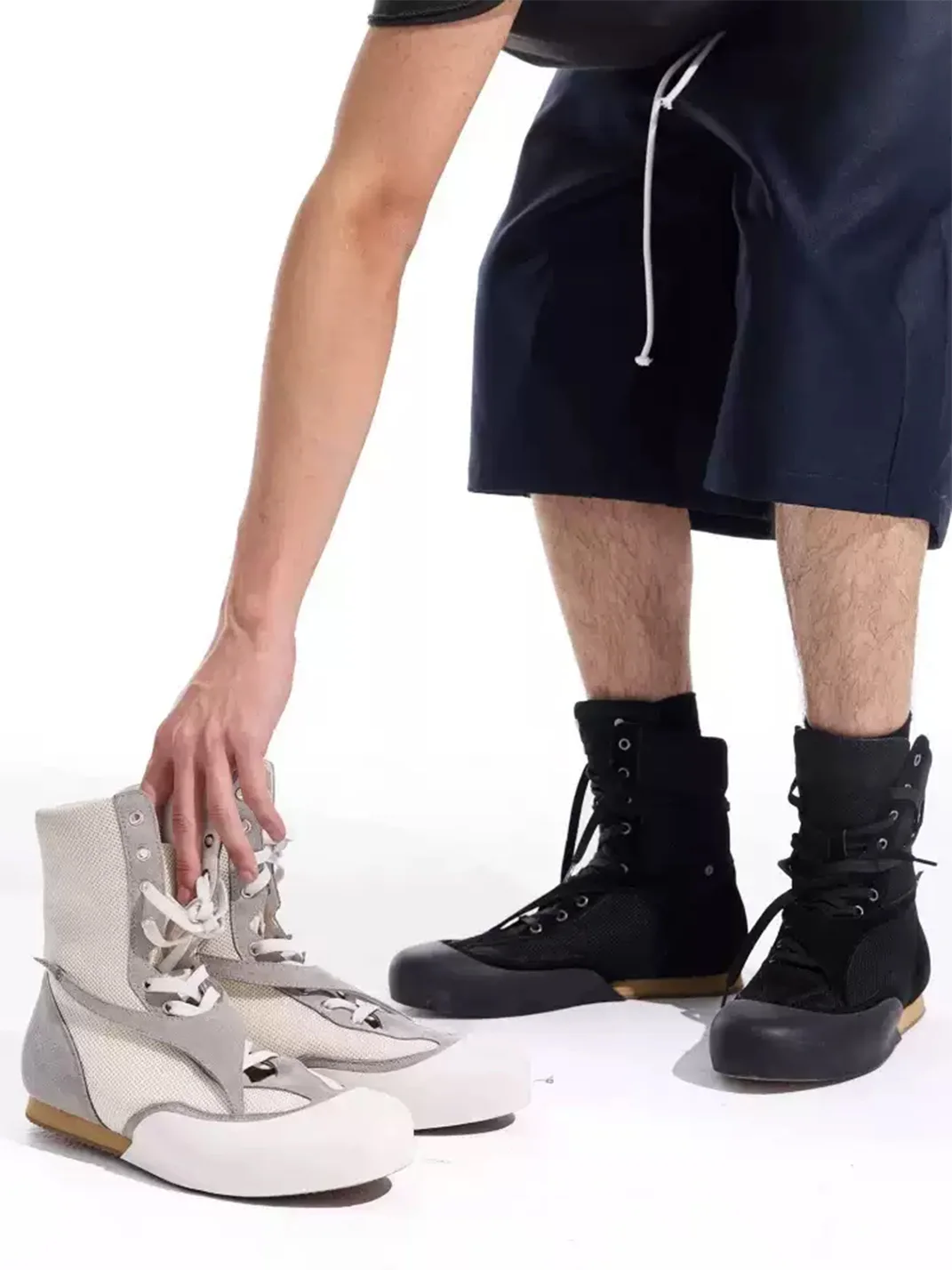 SELVMAKE | Two-Tone Mesh High-Top Training Shoes
