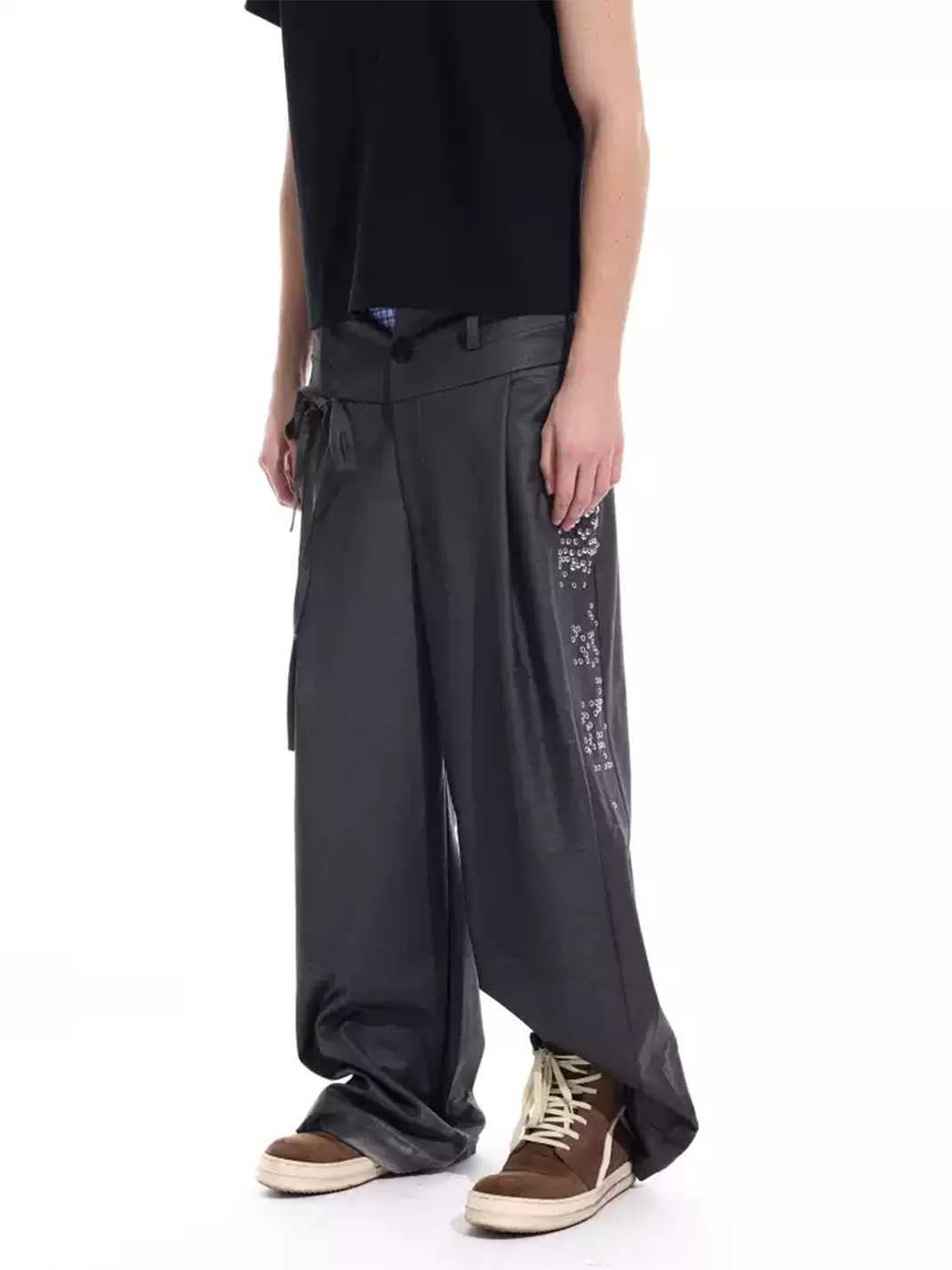 WHISTLEHUNTER | Rivet Ribbon Draped Straight-Leg Trousers