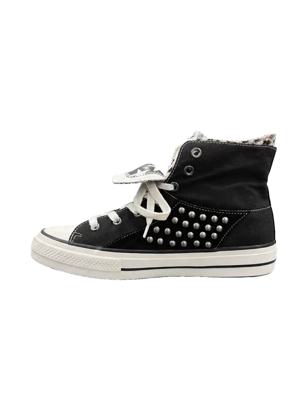 SELVMAKE | Zebra Star Rivet High-Top Canvas Sneakers
