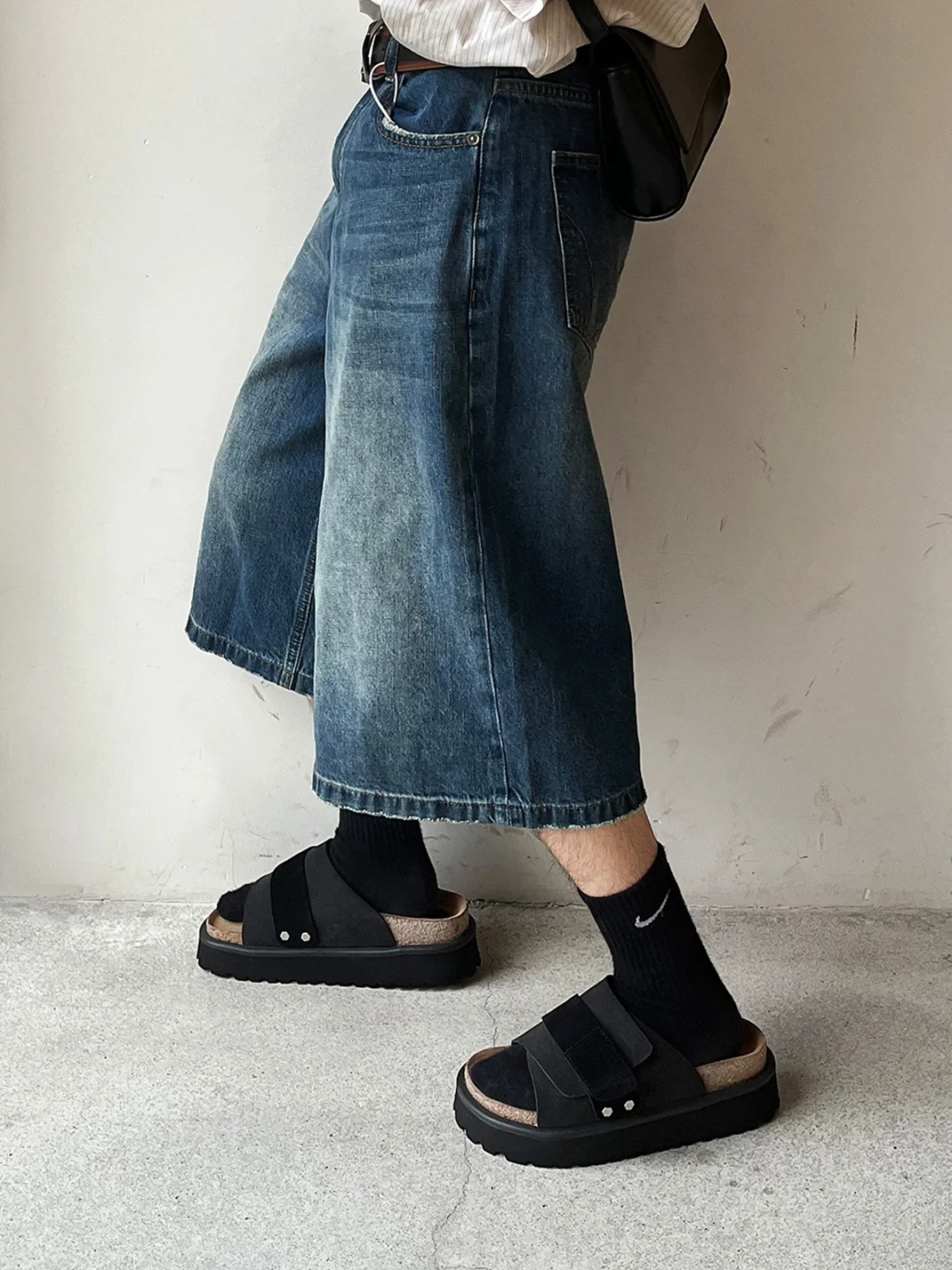 HANQIAORIJI | Studded Platform Leather Slides
