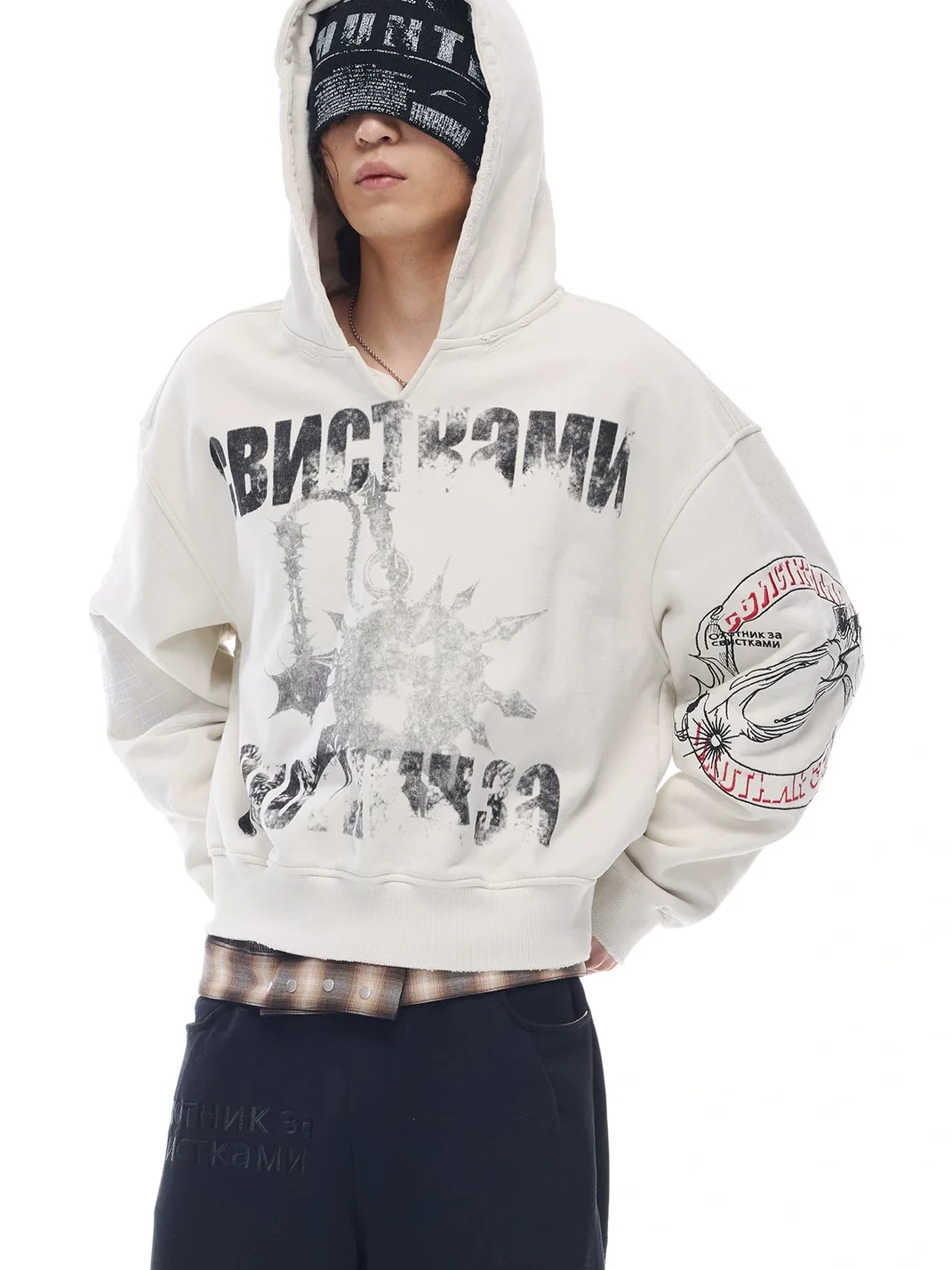 WHISTLEHUNTER | Distressed Embroidered V-Neck Hooded Cropped Sweatshirt