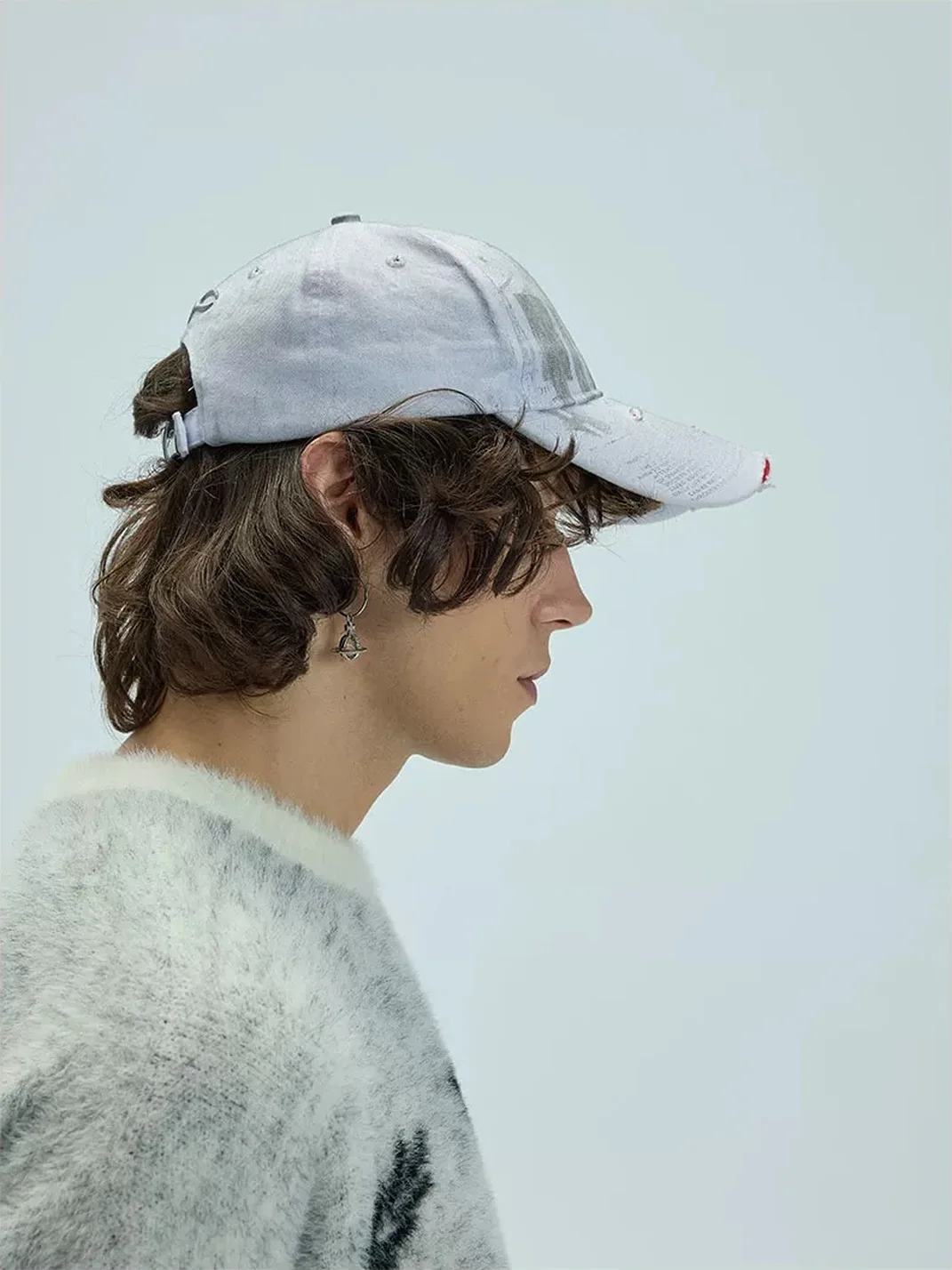 WHISTLEHUNTER | Distressed White Printed Long-Brim Cap