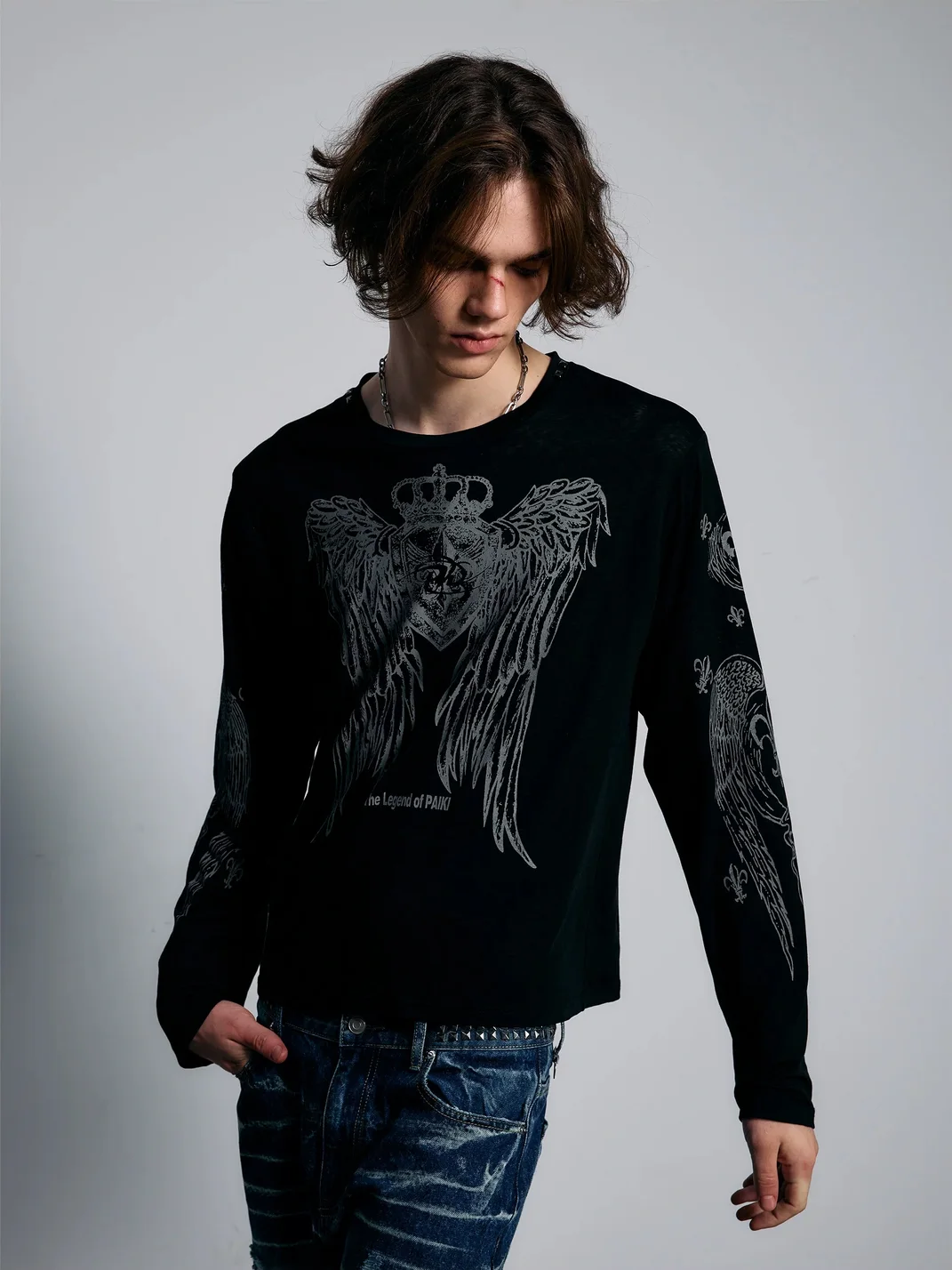 PAIKI | Wing Crest Loose Long Sleeve T-Shirt