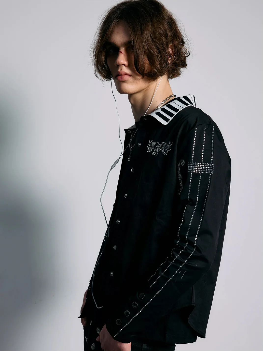 PAIKI | Slim Rhinestone Piano Key Long Sleeve Shirt