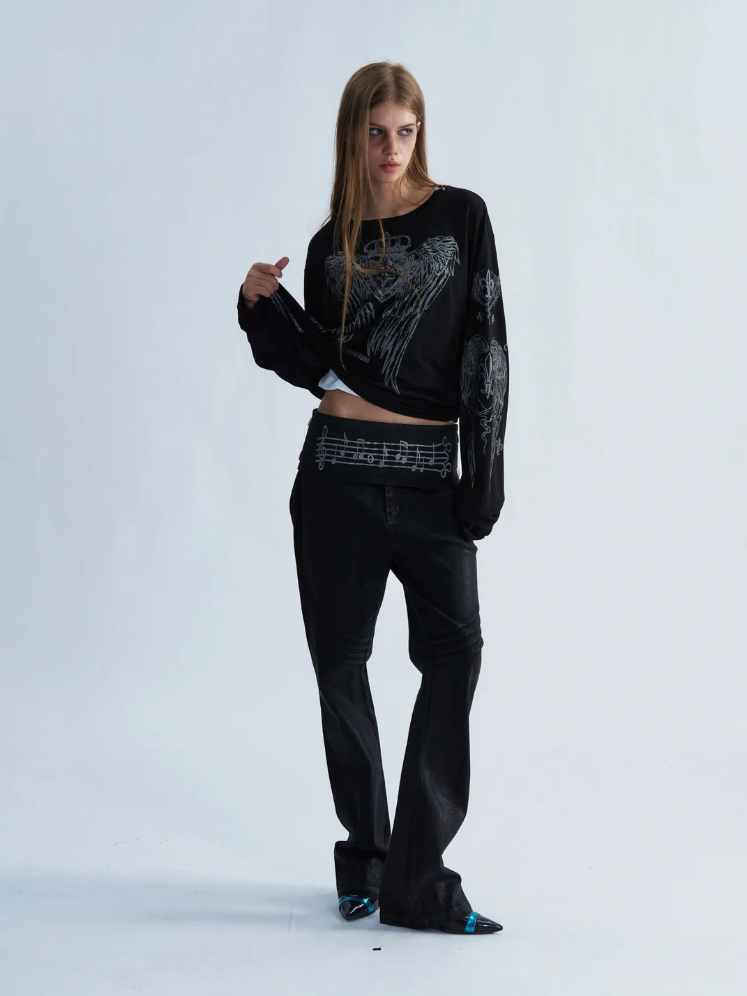 PAIKI | Embroidered Detachable Waist Slim Flare Jeans
