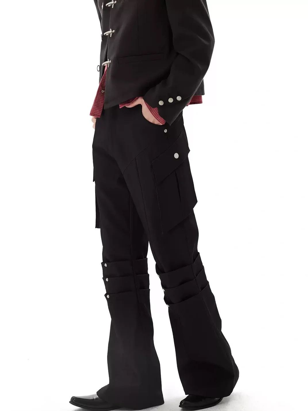 PasET | Ruched Micro-Flare Cargo Trousers