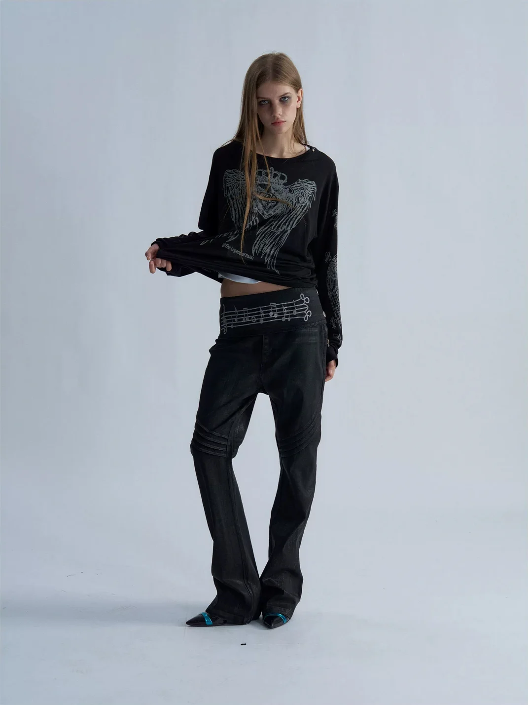 PAIKI | Embroidered Detachable Waist Slim Flare Jeans