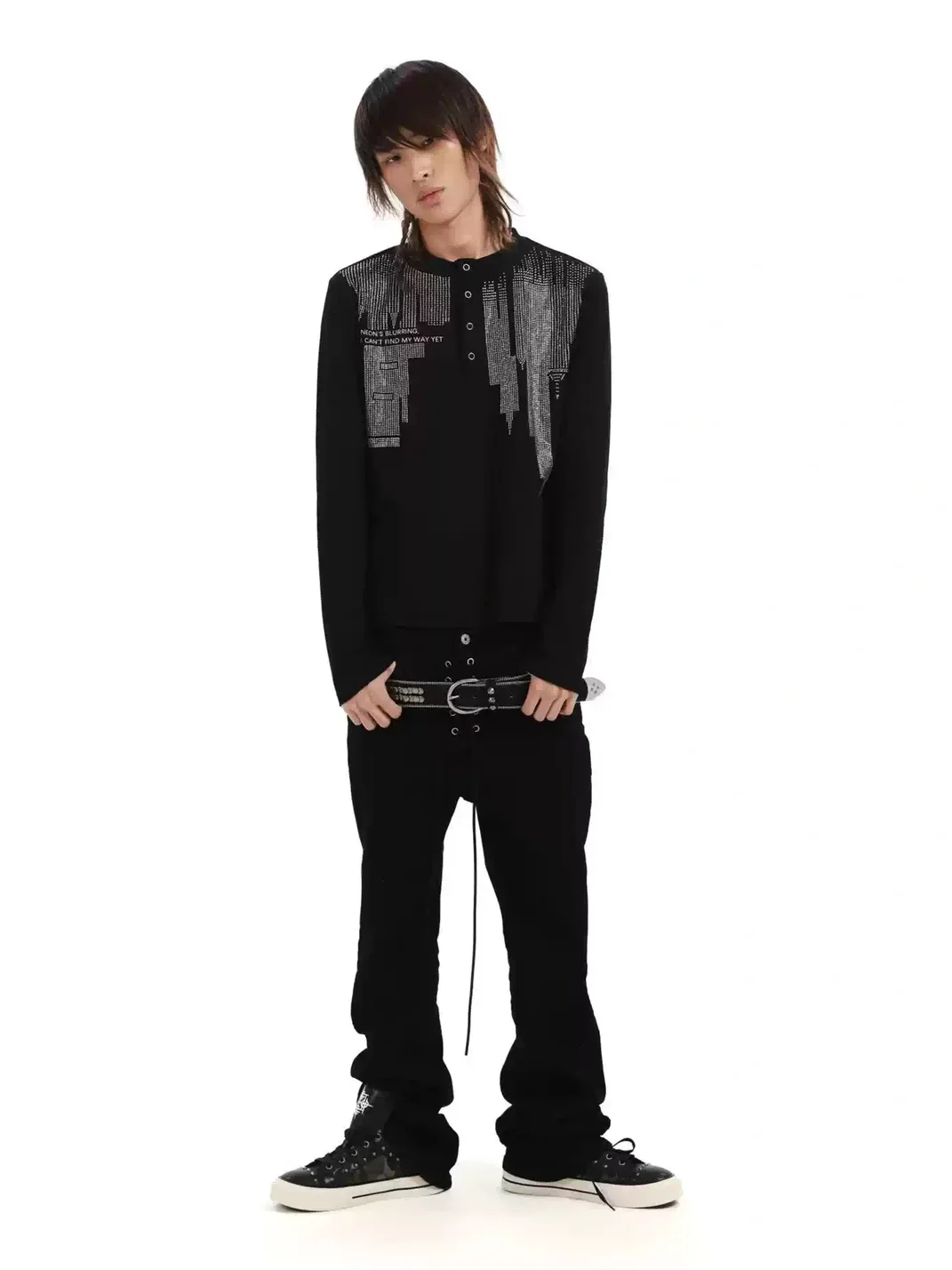 DETW | Rhinestone Graphic Long Sleeve Henley T-Shirt