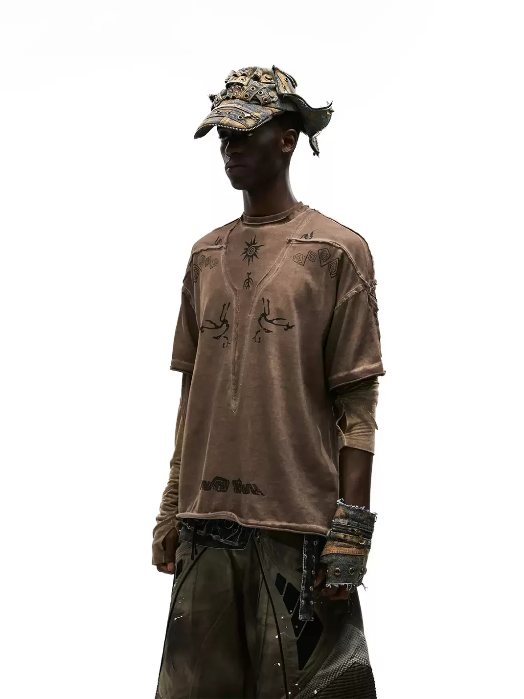 PERSONSOUL | Distressed Brown Pangu Graphic Oversized T-Shirt