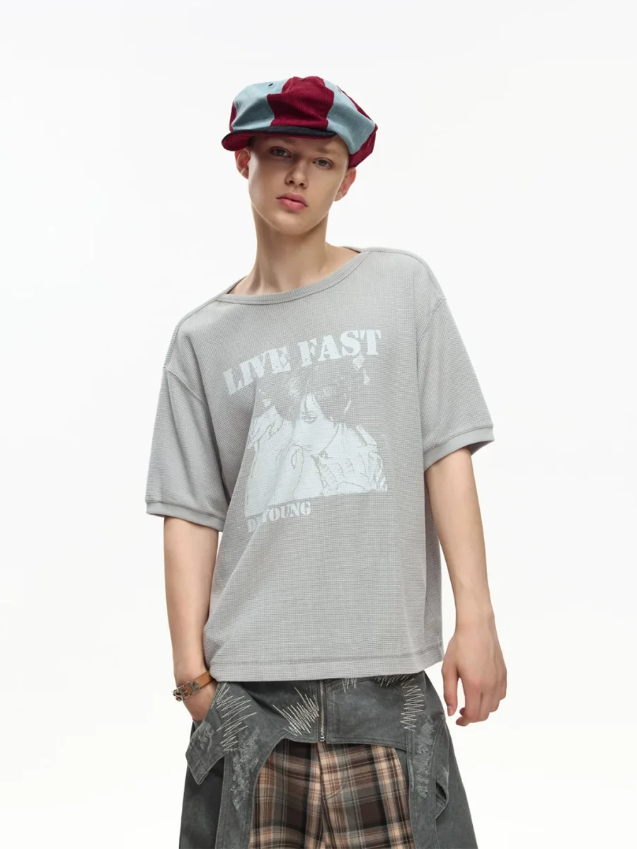 EMOBROTHER | Cropped Wide Waffle Graphic T-Shirt - 2
