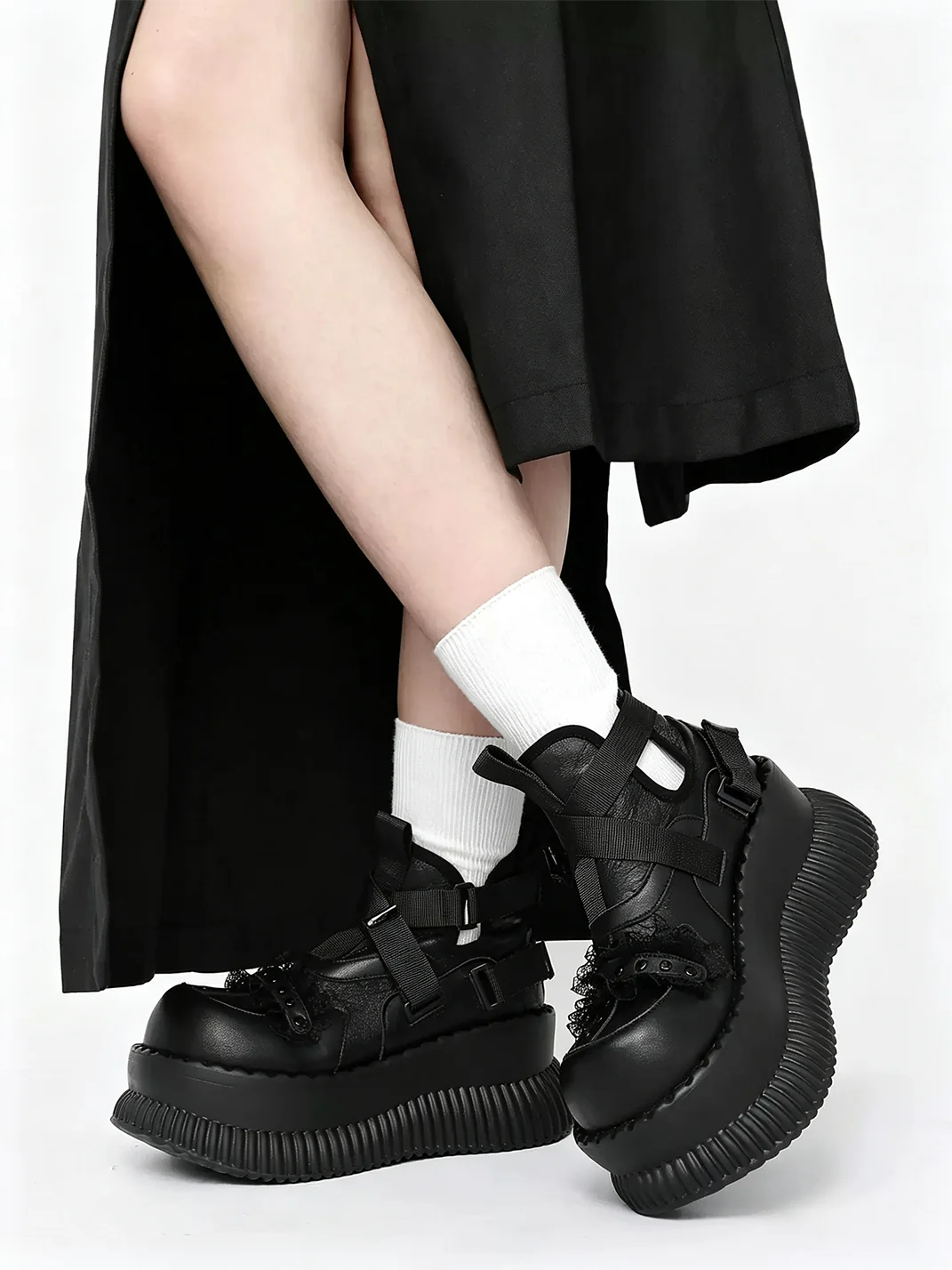Puppet show | Dark Platform Ankle Boots