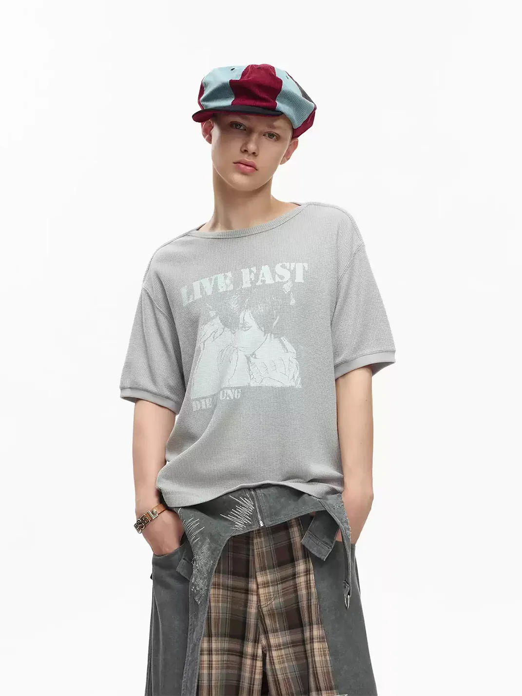 EMOBROTHER | Cropped Wide Waffle Graphic T-Shirt