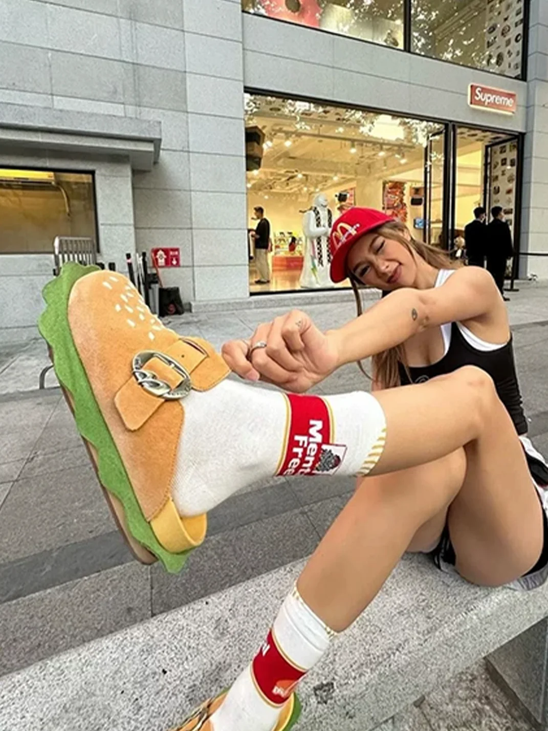 BBIMP | Burger Closed-Toe Platform Slippers