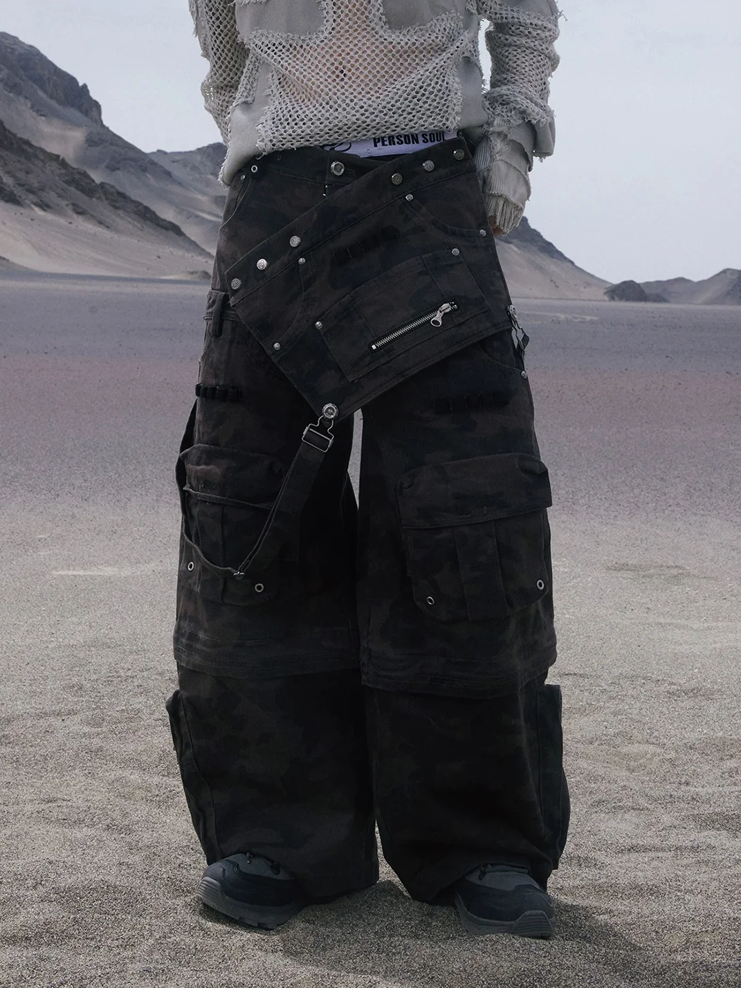 PERSONSOUL | Three-In-One Detachable Camouflage Cargo Pants