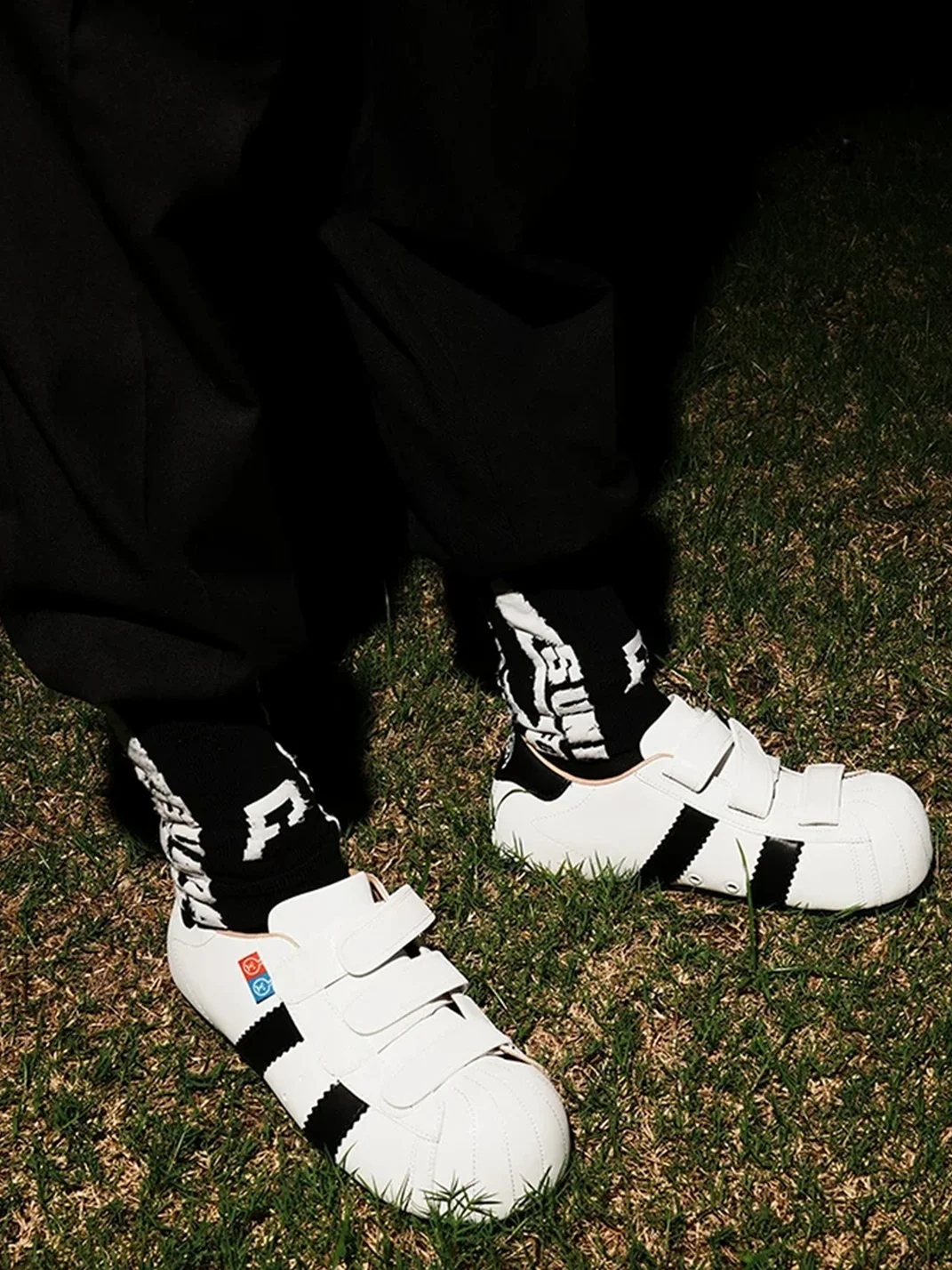BBIMP | Cartoon Shell-Toe Velcro Casual Sneakers