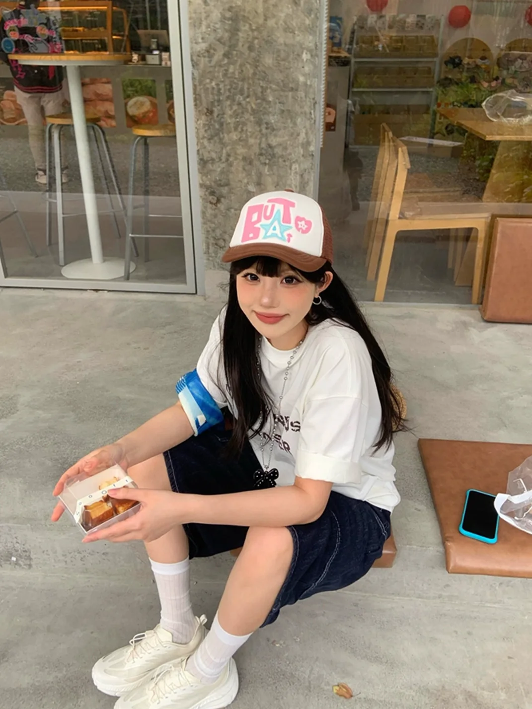 TWINBUTA | Colorblock Embroidered Patch Trucker Hat
