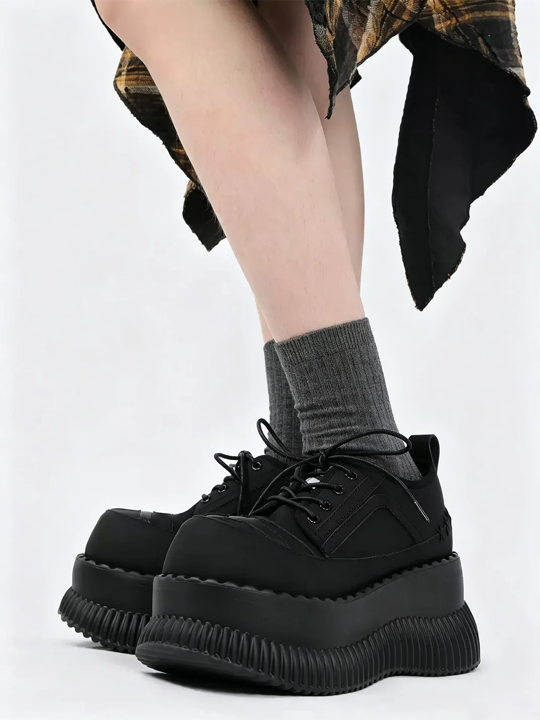 Puppet show | Cross Detail Platform Lace-Up Shoes