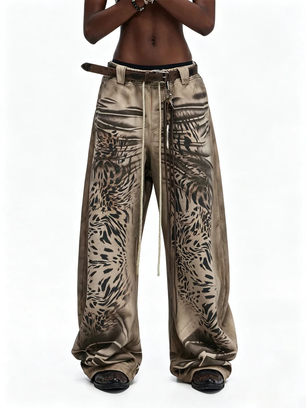 PERSONSOUL | Distressed Tiger Stripe Print Sweatpants