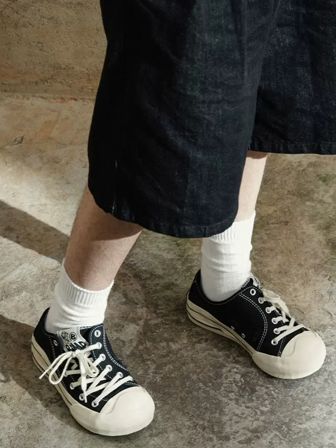 BBIMP | Distressed Low-Top Canvas Sneakers