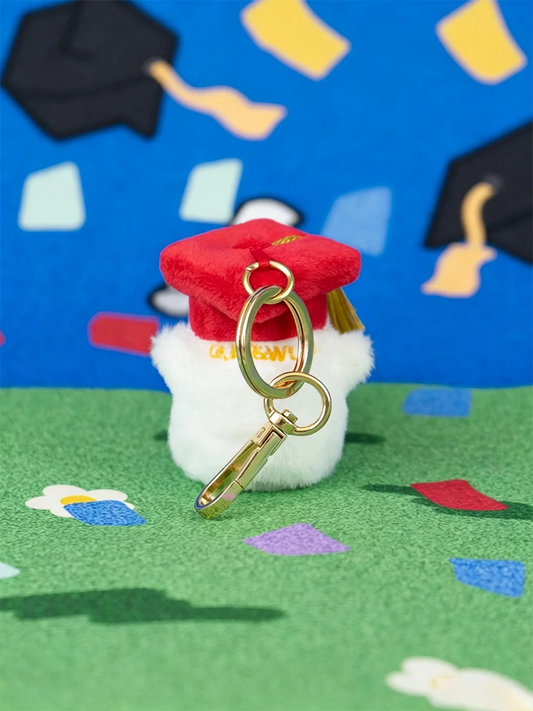 GRAF | Graduation Cap Ghost Plush Bag Charm
