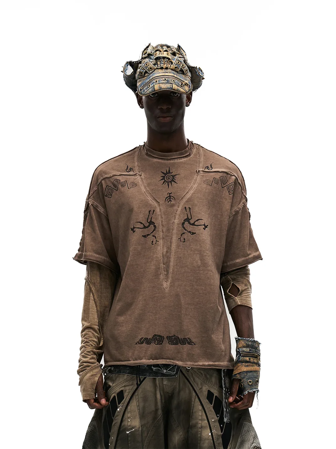 PERSONSOUL | Distressed Brown Pangu Graphic Oversized T-Shirt