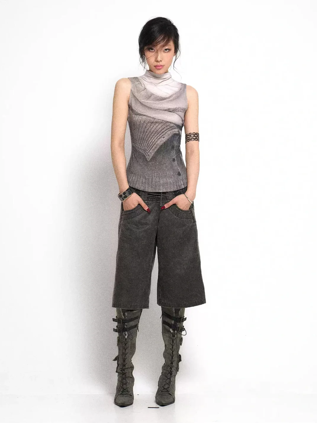 Flowers birds Market | Slim Fit Printed Mock Neck Tank Top