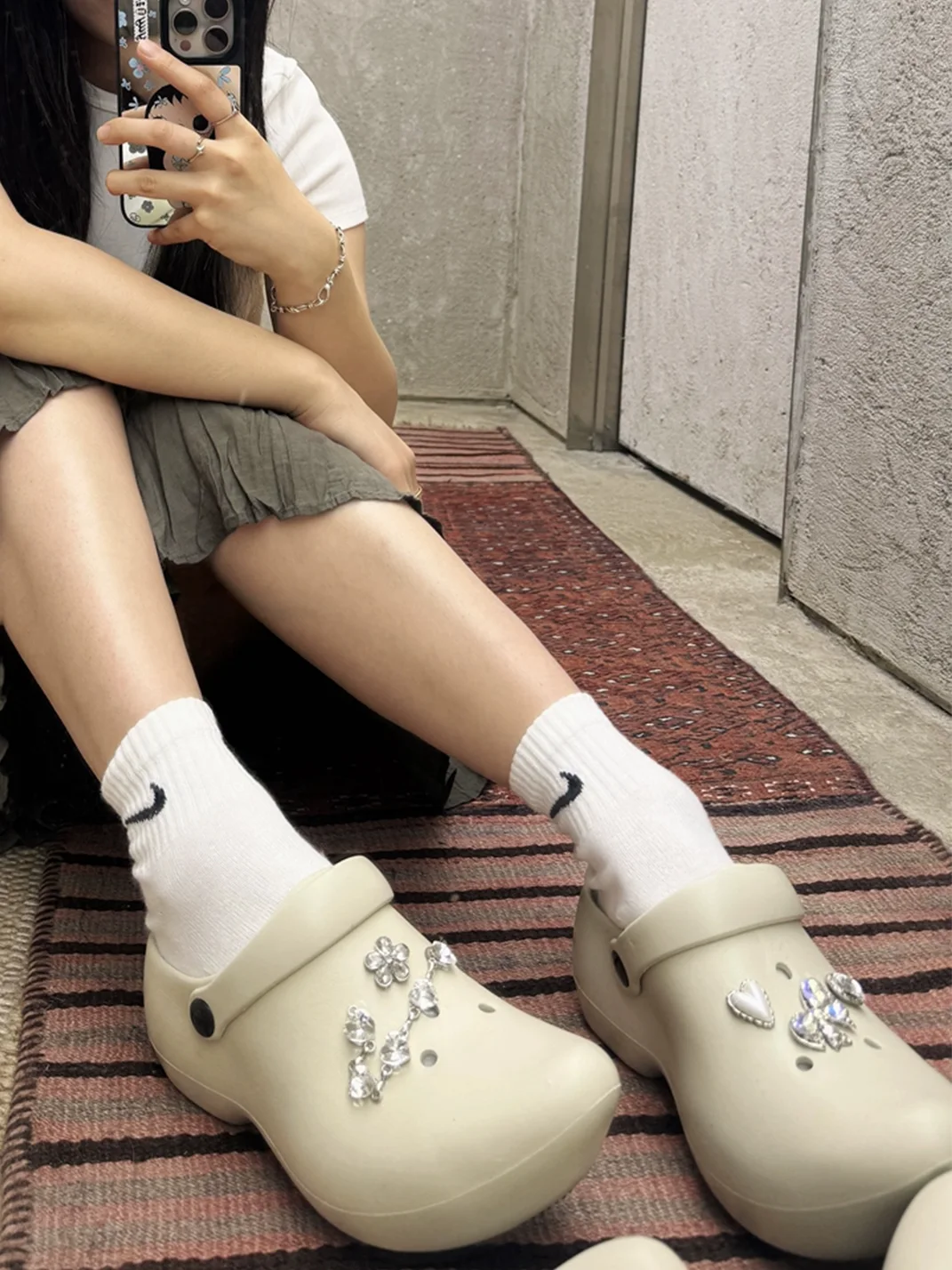 ZHUDAGE | Pointed Rhinestone Platform Clog Slippers