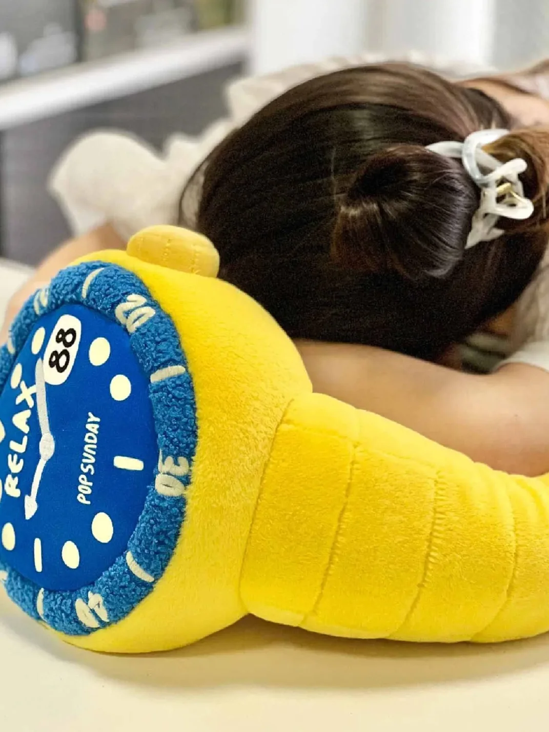 POPSUNDAY | Plush Watch-Shaped U-Shaped Neck Pillow