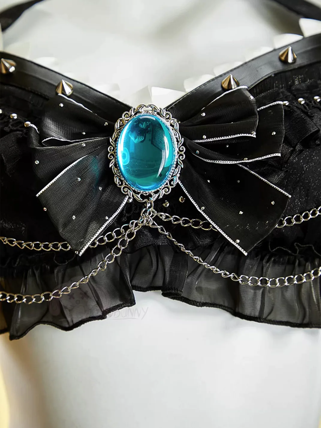 Bbunny | Off-Shoulder Cropped Top And Skirt Set