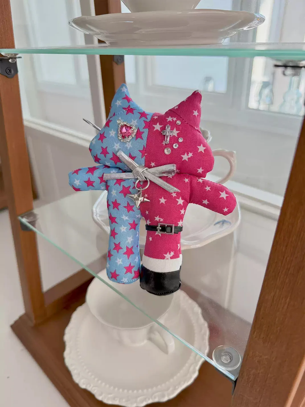 Kuroutaya | Star Pattern Colorblock Plush Cat Keychain