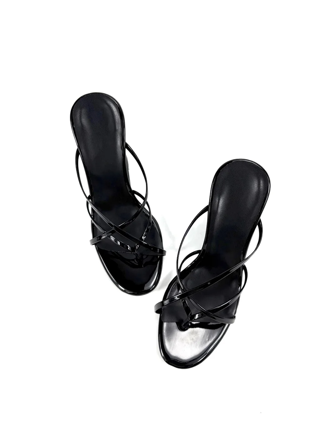 Dolly Bae | Fang Sculptural Wedge Thong Sandals